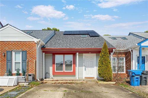 1304 Wellfleet Ct, Virginia Beach, VA, 23464-8661 | Card Image