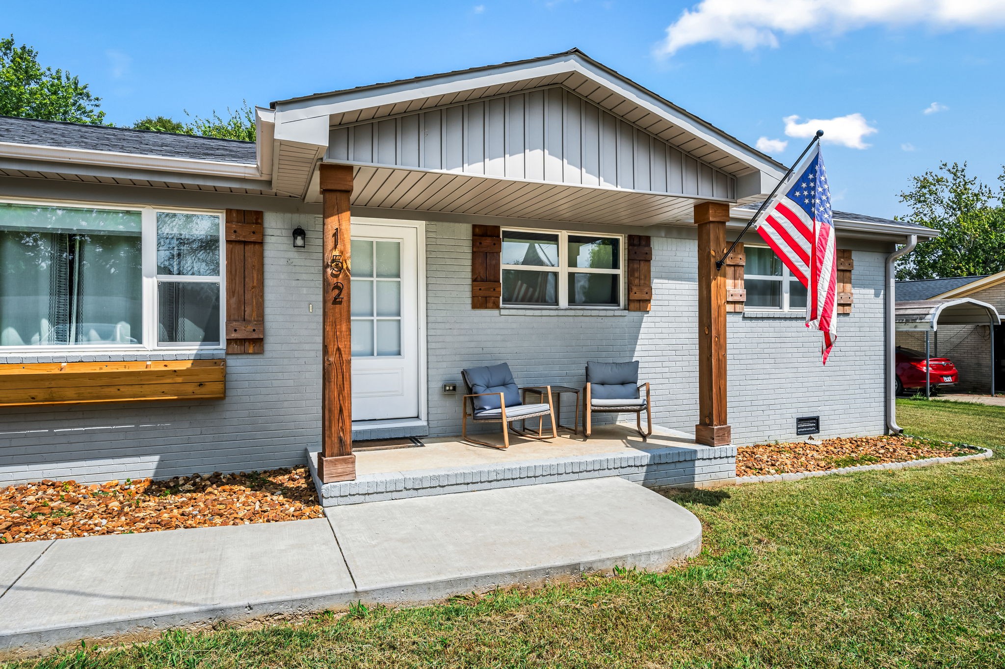 Simmons Cir, Fayetteville, TN 37334