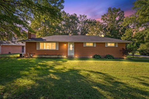 3513 Knollwood Dr, Beavercreek, OH, 45432-2215 | Card Image
