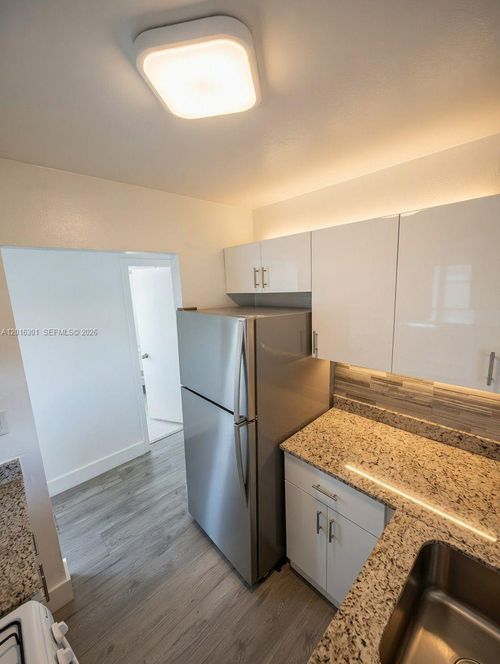 c28-6850 W 14th Ct, Hialeah, FL, 33014-4548 | Card Image