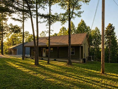 225 Antler Dr, Smithville, TN, 37166-7045 | Card Image