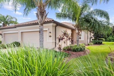 19866 Benissimo Drive, House other with 3 bedrooms, 2 bathrooms and null parking in Venice FL | Image 3