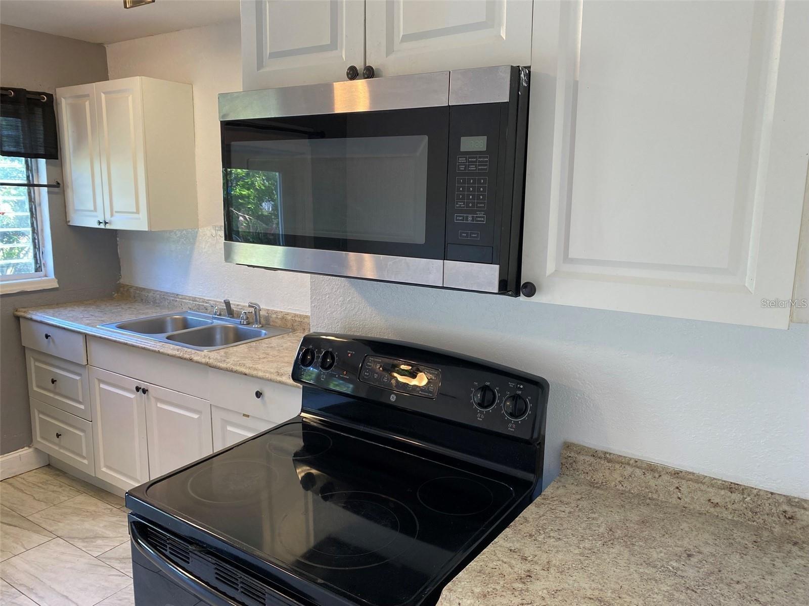 Residential Lease in LAKE WALES 4