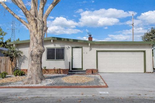 312 Cottonwood Dr, Vallejo, CA, 94591-5727 | Card Image