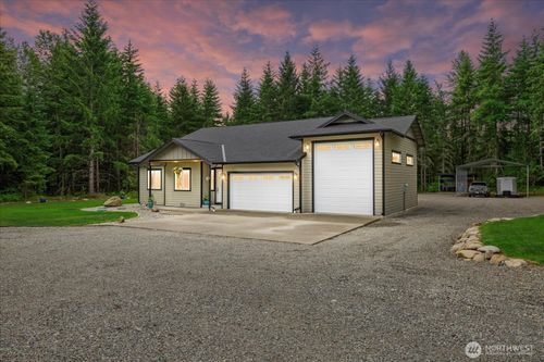 18705 232nd Ave E, Orting, WA, 98360-9024 | Card Image