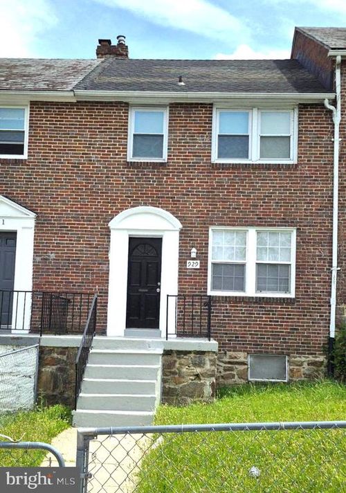 929 E 41st St, BALTIMORE, MD, 21218-1302 | Card Image