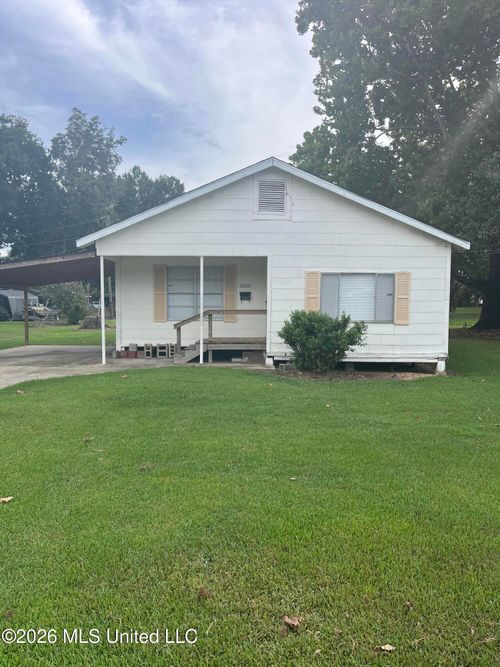 2000 Murray Dr, Vidalia, LA, 71373-3129 | Card Image