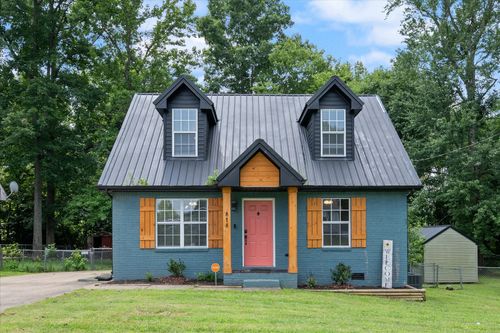 818 Shelton Cir, Clarksville, TN, 37042-7146 | Card Image