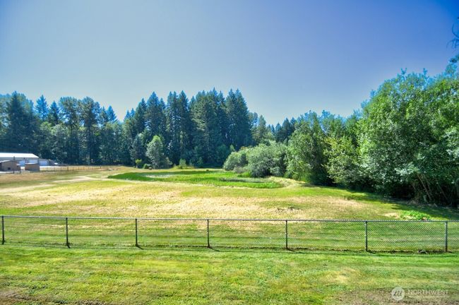 930 Tipsoo Loop N, House other with 2 bedrooms, 2 bathrooms and 2 parking in Rainier WA | Image 32