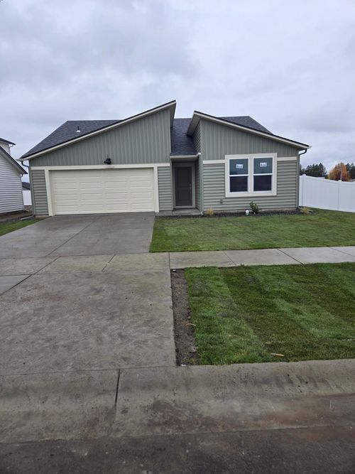 1567 E A St. St, Deer Park, WA, 99006 | Card Image
