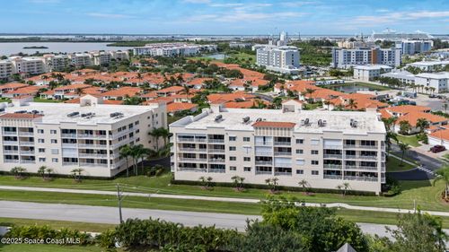 204-551 Casa Bella Dr, Cape Canaveral, FL, 32920-4347 | Card Image