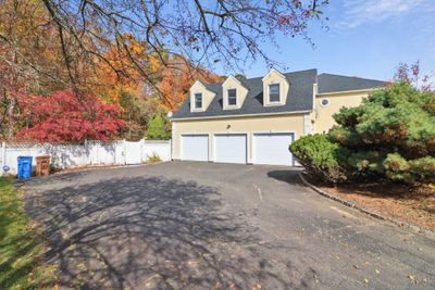 10 Brae Loch Way, House other with 4 bedrooms, 3 bathrooms and null parking in Shelton CT | Image 3