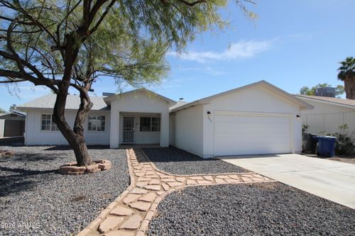 523 N Criss St, Chandler, AZ, 85226-4040 | Card Image