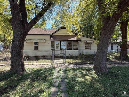 207 W Kansas Ave, White City, KS, 66872 | Card Image