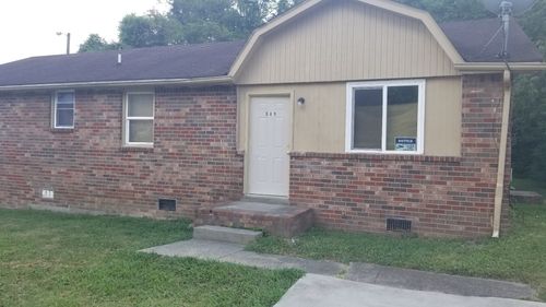 589 Judd Dr, Nashville, TN, 37218-1415 | Card Image