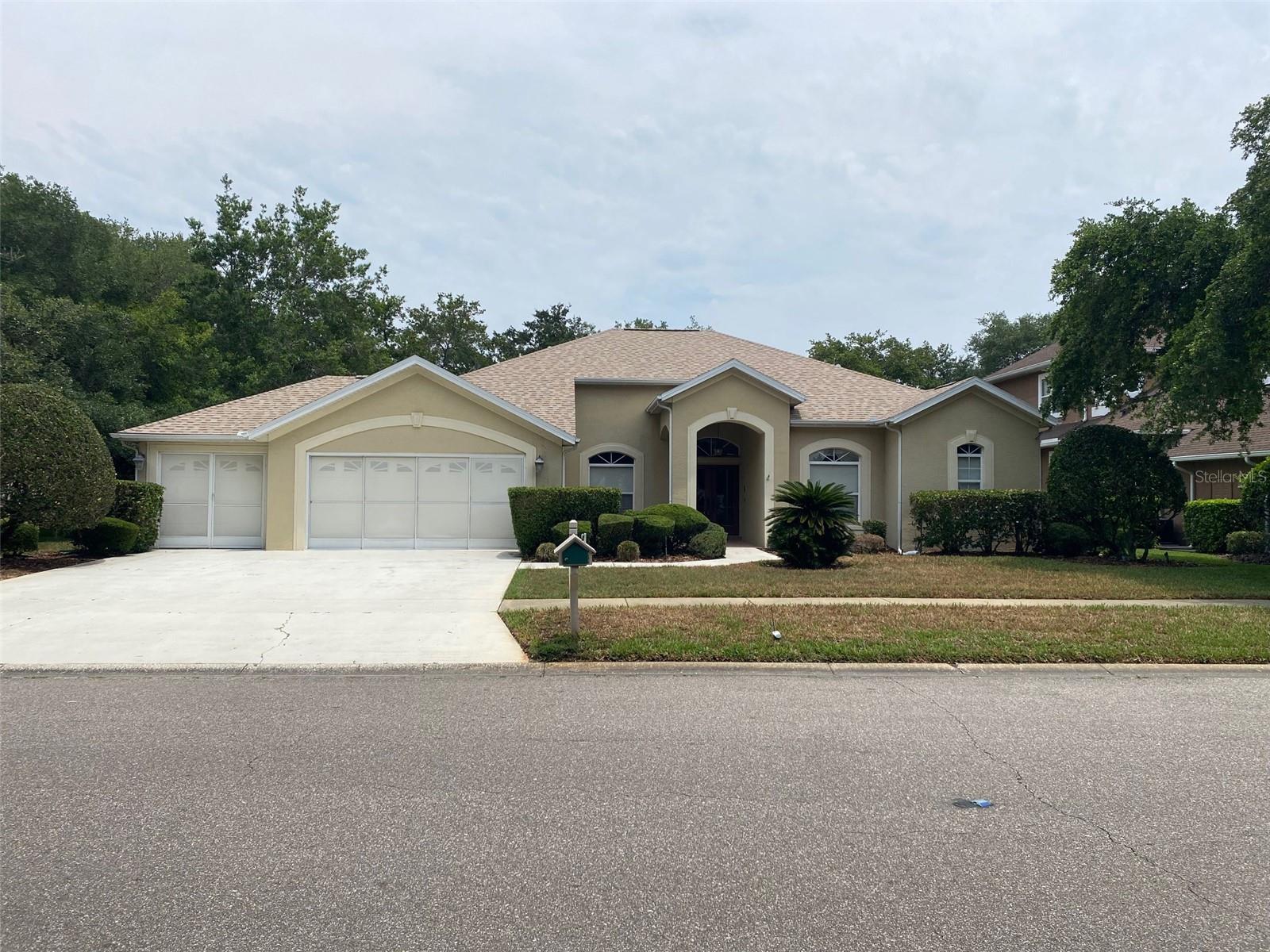 Golf Club Ln, Brooksville, FL 34609