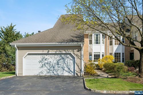 163 Dezenzo Ln, West Orange, NJ, 07052-4127 | Card Image