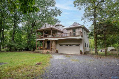 20552 Scenic Hwy, Mentone, AL, 35984-2442 | Card Image