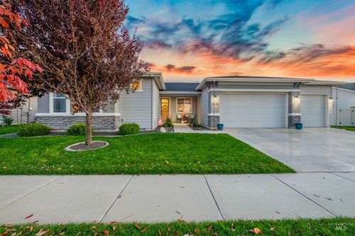 1005 E Trophy St, Kuna, ID, 83634-3539 | Card Image