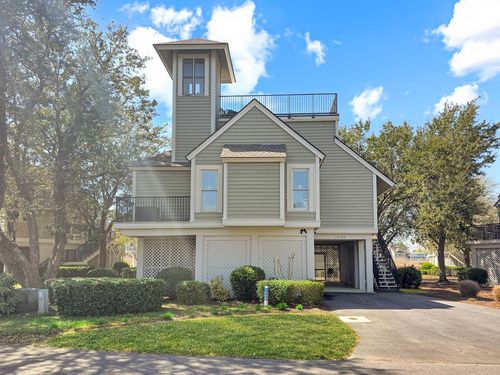 1608 Harbor Dr, North Myrtle Beach, SC, 29582-6884 | Card Image