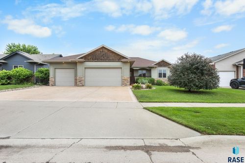 4100 W 89th St, Sioux Falls, SD, 57108-6218 | Card Image