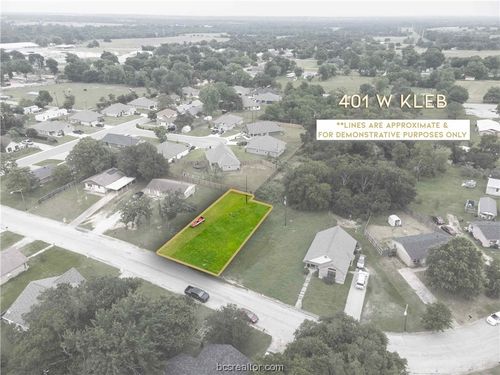 401 W Kleb St, Caldwell, TX, 77836-2007 | Card Image