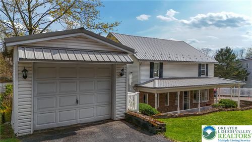 194 Roosevelt Dr, Morea, PA, 17948-3210 | Card Image