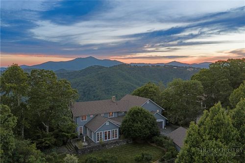 280 Mayview Rock Dr, Blowing Rock, NC, 28605-6195 | Card Image