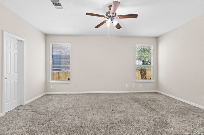 156 Springtree Blf, House other with 4 bedrooms, 3 bathrooms and null parking in Cibolo TX | Image 24