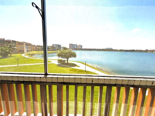 205-1591 Ne Miami Gardens Dr, Miami, FL, 33179-4865 | Card Image