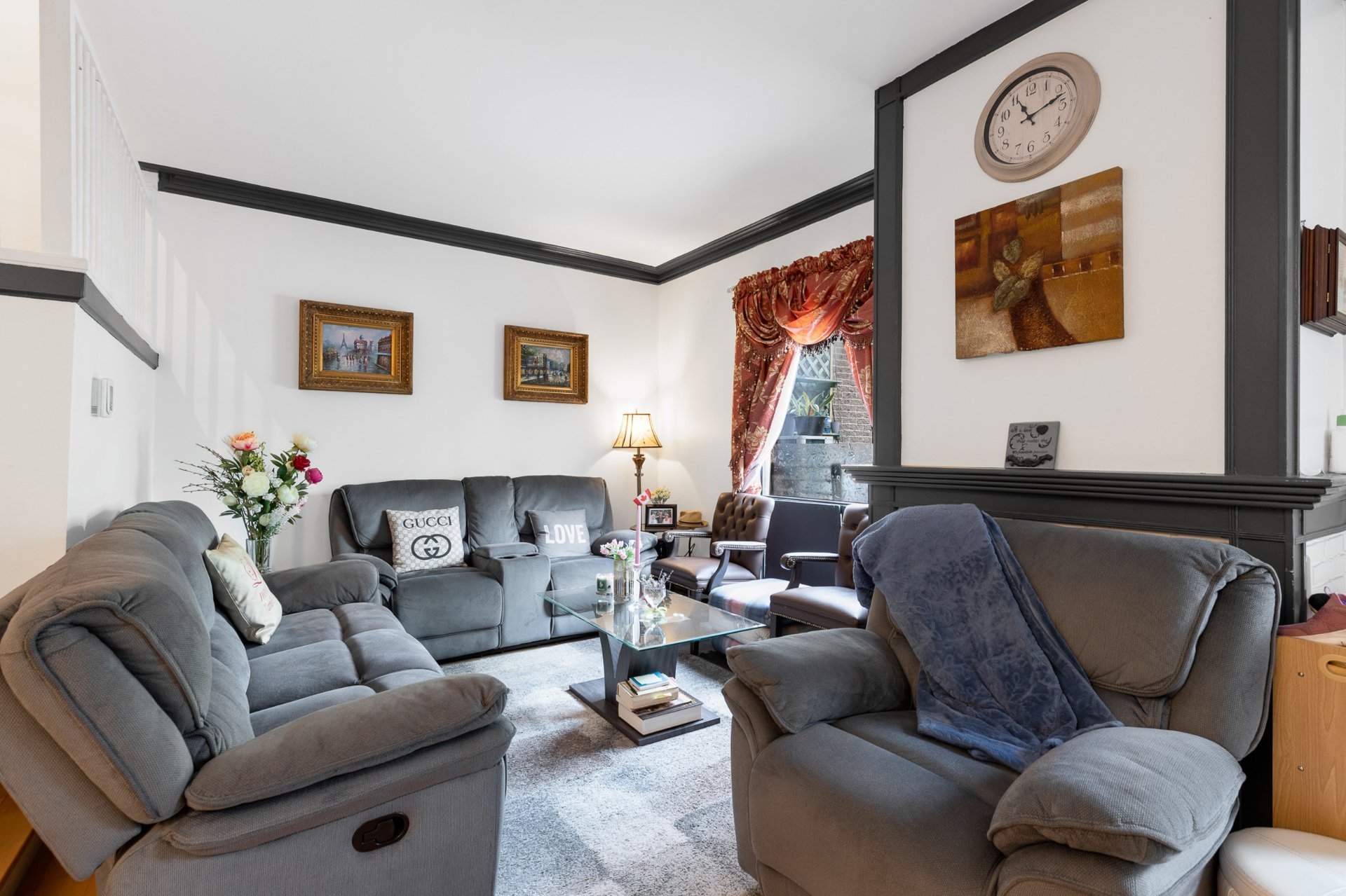 Residential in Dollard-Des-Ormeaux 4