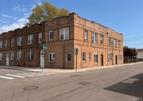 9903 212th St, Queens Village, NY, 11429-1148 | Card Image