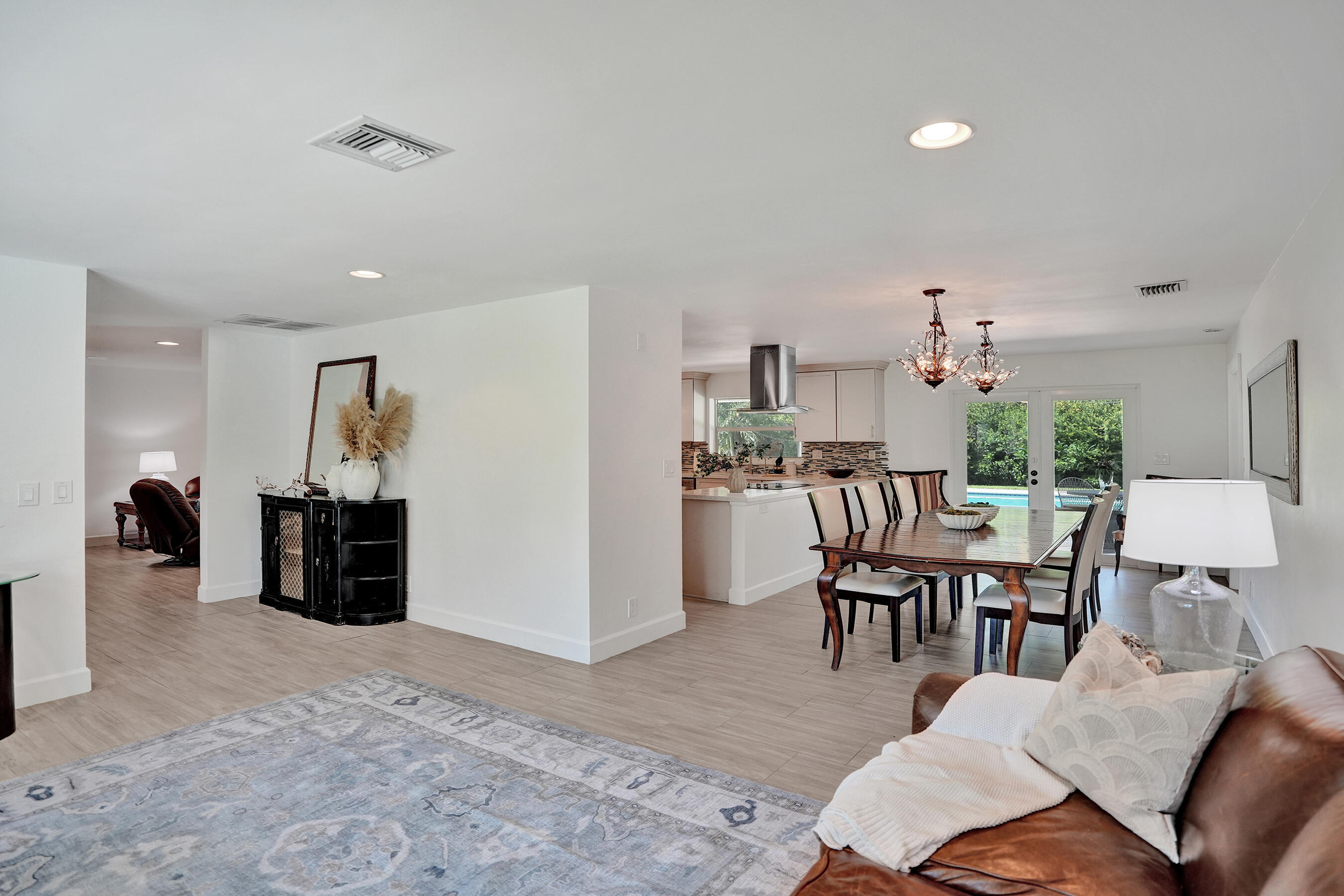 Residential Lease in Delray Beach 5