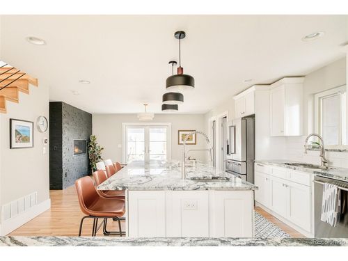 2048 Meade St, Denver, CO, 80211-5060 | Card Image