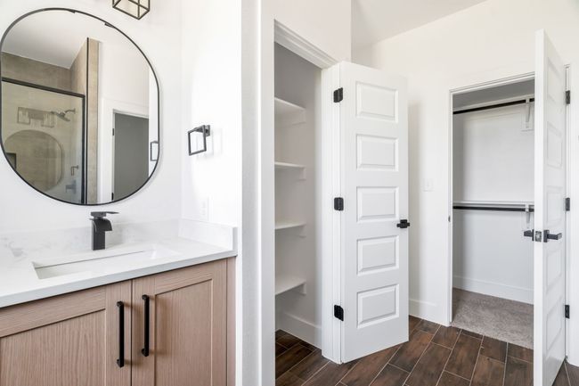 3449 Sanjeev Dr, Townhouse with 4 bedrooms, 4 bathrooms and null parking in Irving TX | Image 18