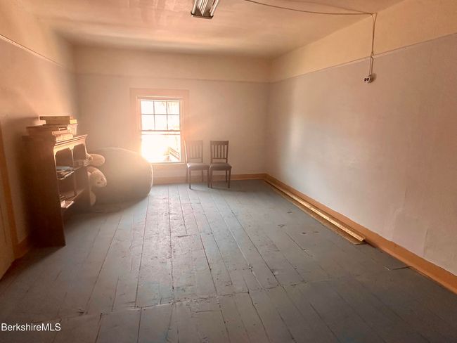 127 Main Rd, Home with 0 bedrooms, 2 bathrooms and 2 parking in Colrain MA | Image 24