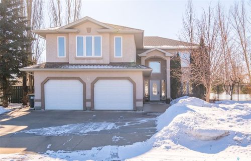 28 Telfer Bay, Prince Albert, SK, S6X1C4 | Card Image