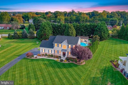 512 Burnham Ln, MIDDLETOWN, DE, 19709-8026 | Card Image