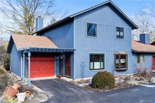 135 Park Meadows Dr, Yellow Springs, OH, 45387-1755 | Card Image