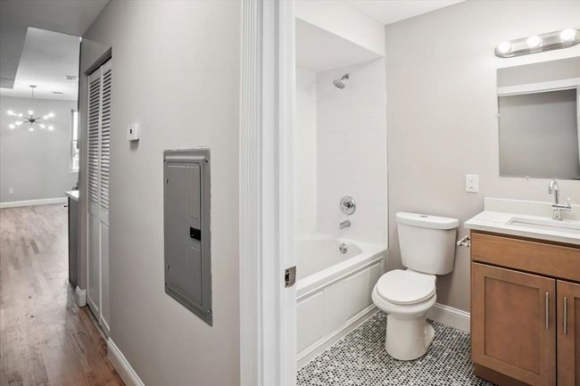 APT-4R - 159 14 Th St, Condo with 2 bedrooms, 2 bathrooms and null parking in Hoboken NJ | Image 8