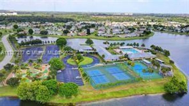 5260 Tiffany Anne Cir, House other with 2 bedrooms, 2 bathrooms and null parking in West Palm Beach FL | Image 26