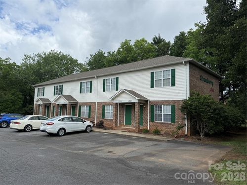 1310 and 1323 14th Street Drive Ne, Hickory, NC, 28601 | Card Image
