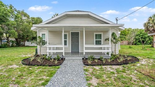 820 26th St Nw, WINTER HAVEN, FL, 33881-2935 | Card Image