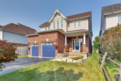 1112 Booth Ave, House other with 3 bedrooms, 4 bathrooms and 4 parking in Innisfil ON | Image 1