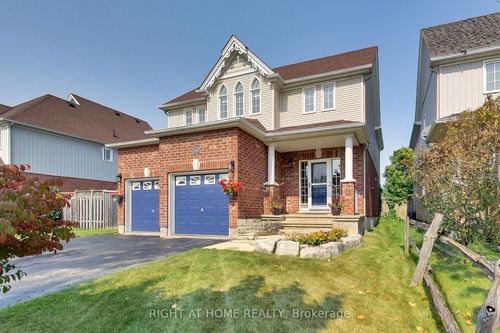 1112 Booth Ave, Innisfil, ON, L9S4W5 | Card Image