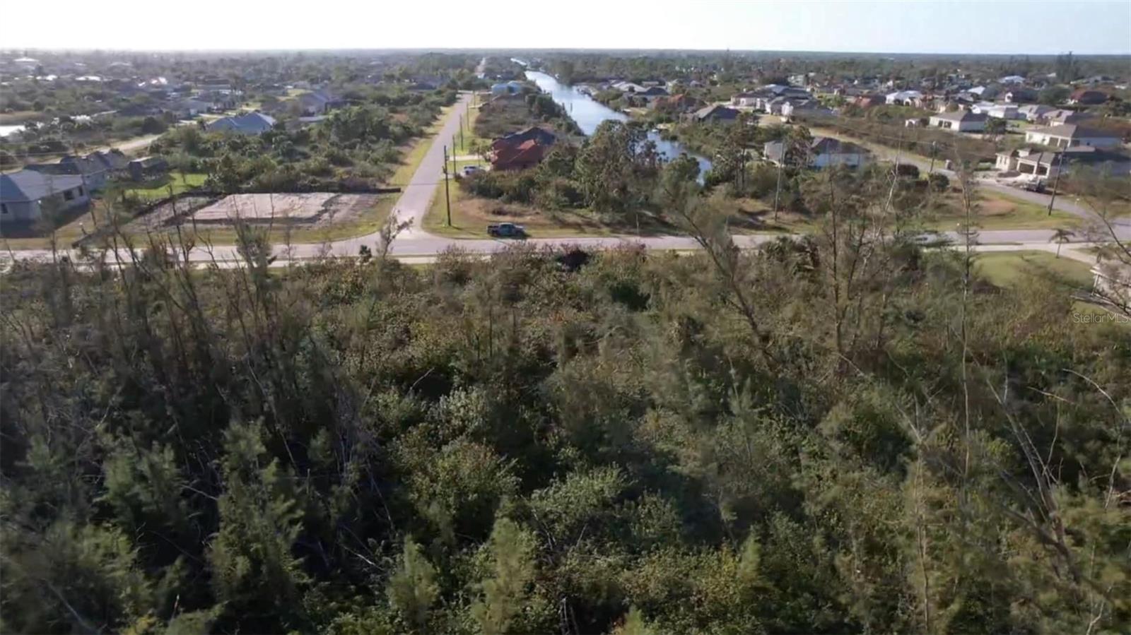 Land in PORT CHARLOTTE
