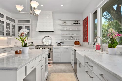 3705 Bridle Path, Austin, TX, 78703-2004 | Card Image