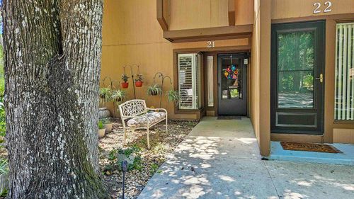 21 Mid Pines Cir, Palm Coast, FL, 32137-8034 | Card Image