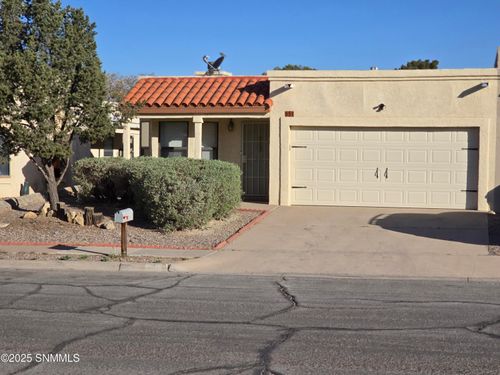 651 Rouault Ave, Las Cruces, NM, 88005-1270 | Card Image