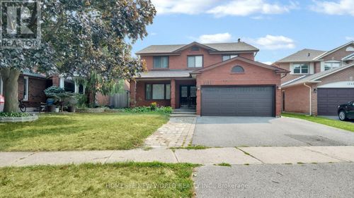 1251 Fawndale Rd, Pickering, ON, L1V4N3 | Card Image